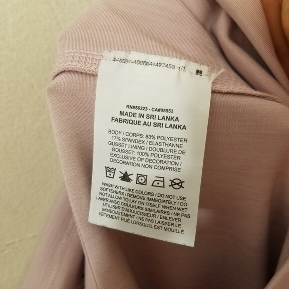 Nike Pink Cropped Leggings Size XL‎ - Picture 7 of 7